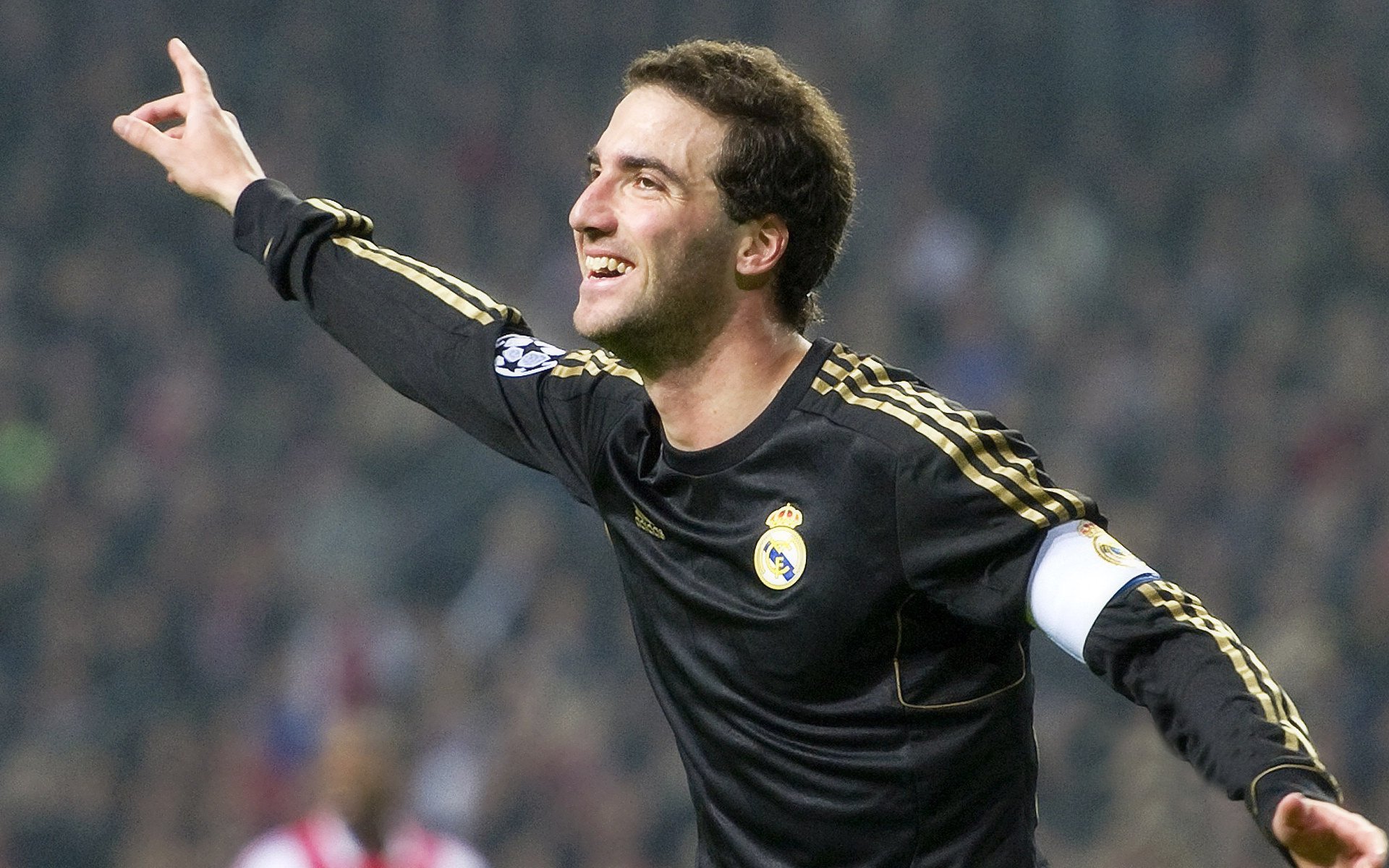 威廉姆斯惊天逆转迈凯伦，汉密尔顿刷新纪录诠释F1不朽传奇